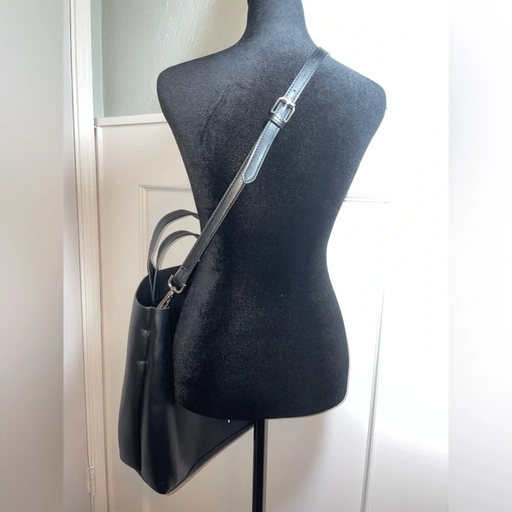 Silence + Noise Jule Oversized Tote Bag - Picture 8 of 9